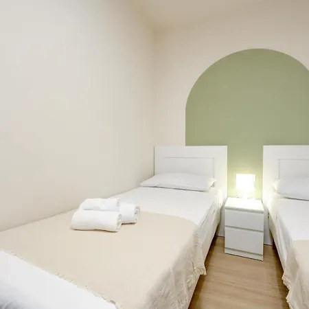 Desenzanoloft Official Partner Marriott Homes & - Apa Dom Downtown Family Desenzano del Garda