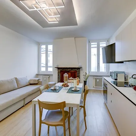 Desenzanoloft Official Partner Marriott Homes & - Apa Dom Downtown Family * Desenzano del Garda