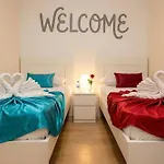 Appartement Apa Dom Downtown Family Desenzanoloft Official Partner Homes & By Marriott Bonvoy Desenzano del Garda