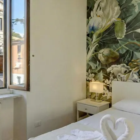 Apa Dom Downtown Family Desenzanoloft Official Partner Homes & By Marriott Bonvoy Appartement *