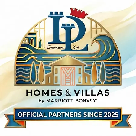Apa Dom Downtown Family Desenzanoloft Official Partner Homes & By Marriott Bonvoy Appartement Desenzano del Garda