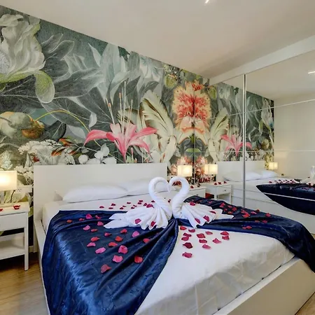 Apa Dom Downtown Family Desenzanoloft Official Partner Homes & By Marriott Bonvoy Appartement